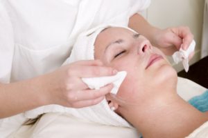 Read more about the article Facial Treatments
